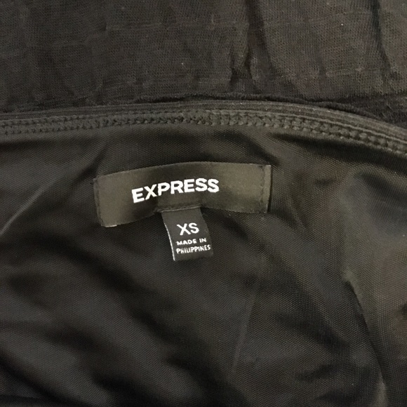 Strapless ruffle dress - Picture 3 of 5